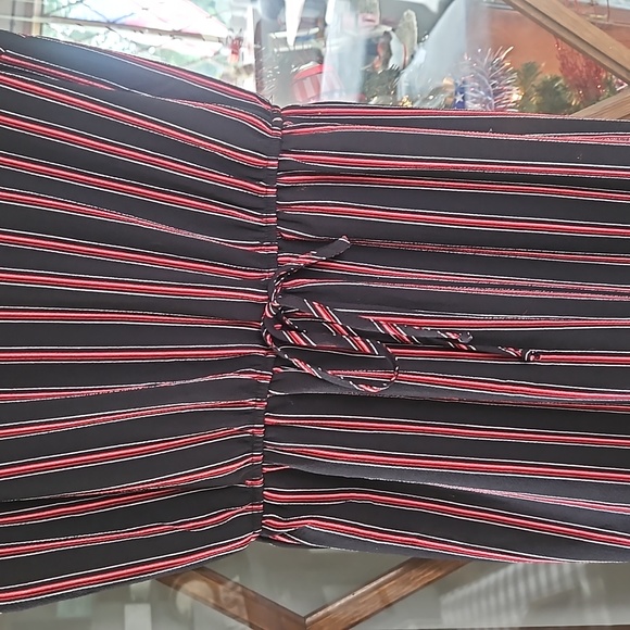 👖AMBIANCE SPAGHETTI STRAP PANT SUIT👖 - Picture 3 of 9